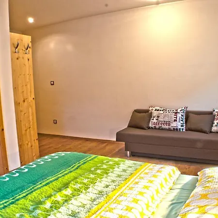 بيت ضيافة Ahoj V Prirode Mýto pod Ďumbierom